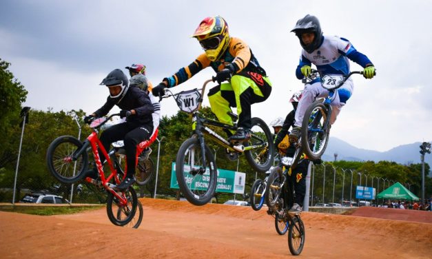 Video: Con 750 bicicrosistas se dio apertura a la Copa Interclubes 2020