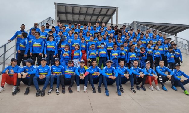 ¡Oh gloria inmarcesible! El Continental de BMX se vistió de amarillo, azul y rojo