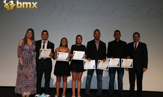 Alisten su mejor traje: se viene la noche de los  mejores