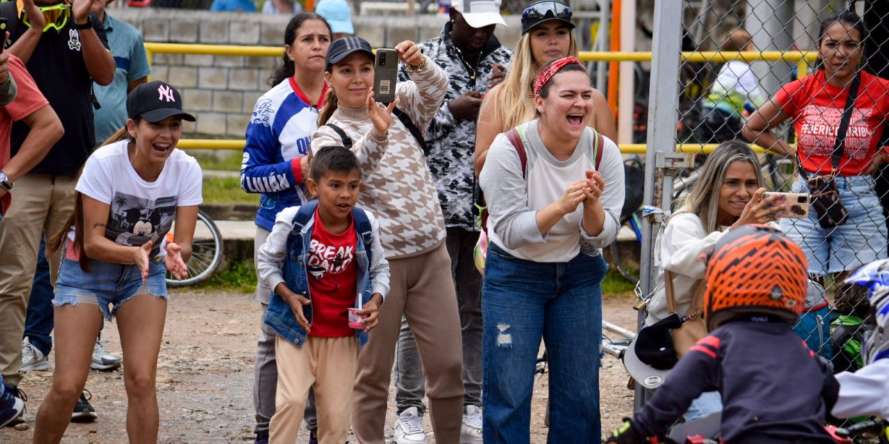 Semilleros se gozaron su festival en la 3ra Válida de la Copa BMX Antioquia