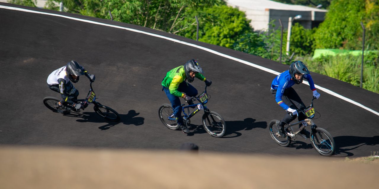 32 medallas para Antioquia en la VII Válida de la Copa Nacional GW Shimano de BMX