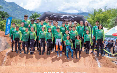 Andes recibió por primera vez la Copa Antioquia de BMX